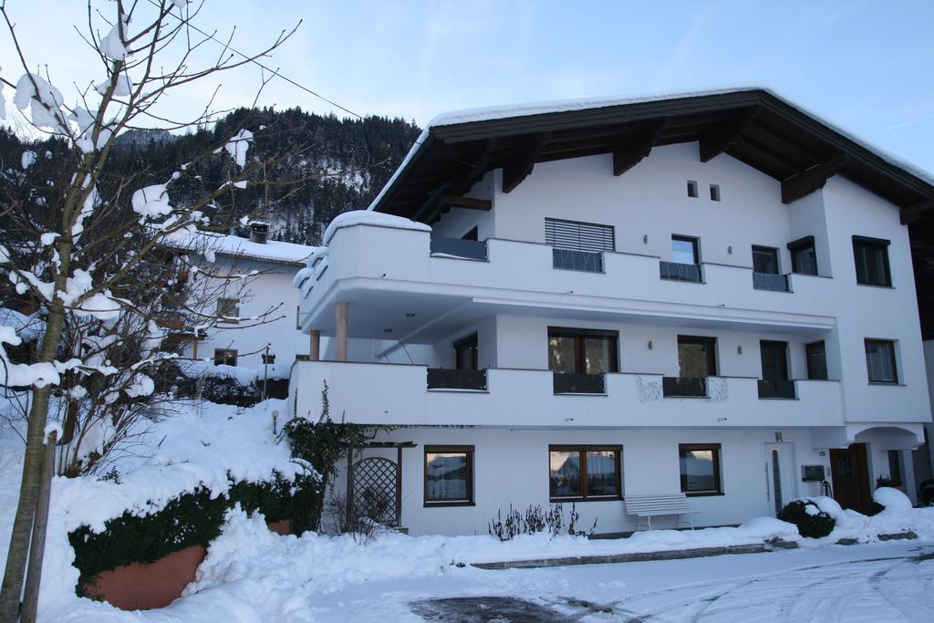 Ferienwohnung Kreidl Schlitters Exterior foto